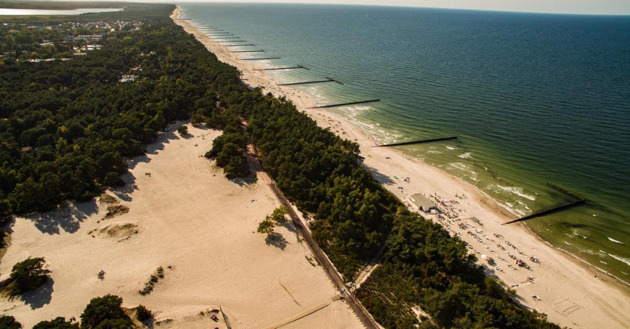 Pelikan Resort Dzwirzyno - Domki Przy Plazy Bagian luar foto